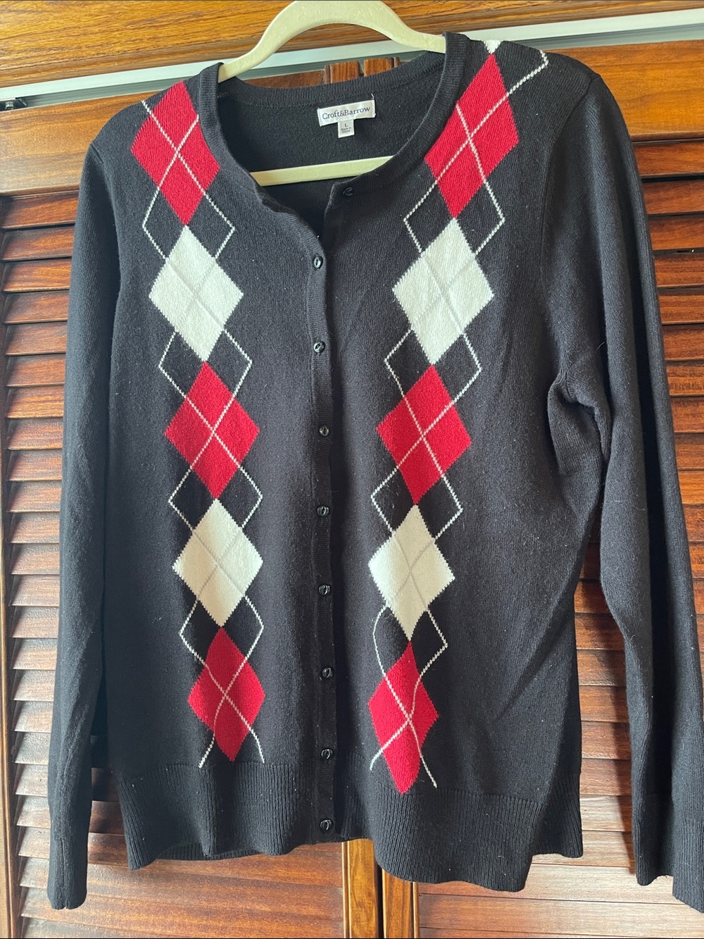 Womens sweater very gently used